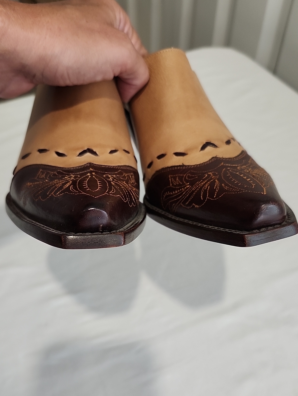 Charlie 1 Horse by Lucchese Mules Bootie Slides Size 8.5 Western Upscale Leather - Picture 7 of 8
